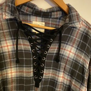 American eagle cross front flannel
